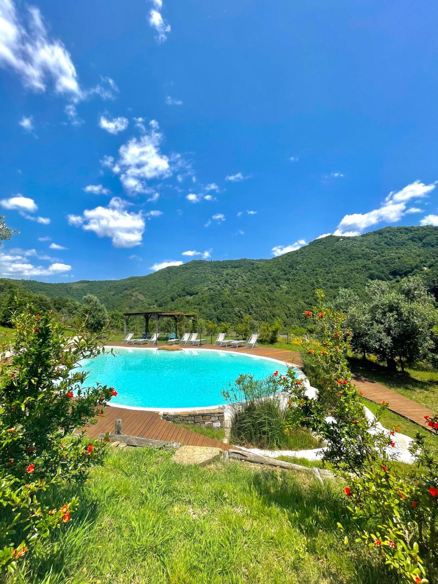 Agriturismo Piano Di Andrea Ostigliano Eksteriør billede